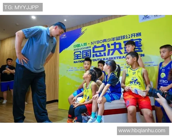 姚明在韩国出席篮球盛会引发热议与媒体关注 姚明在韩国出席篮球盛会引发热议与媒体关注
